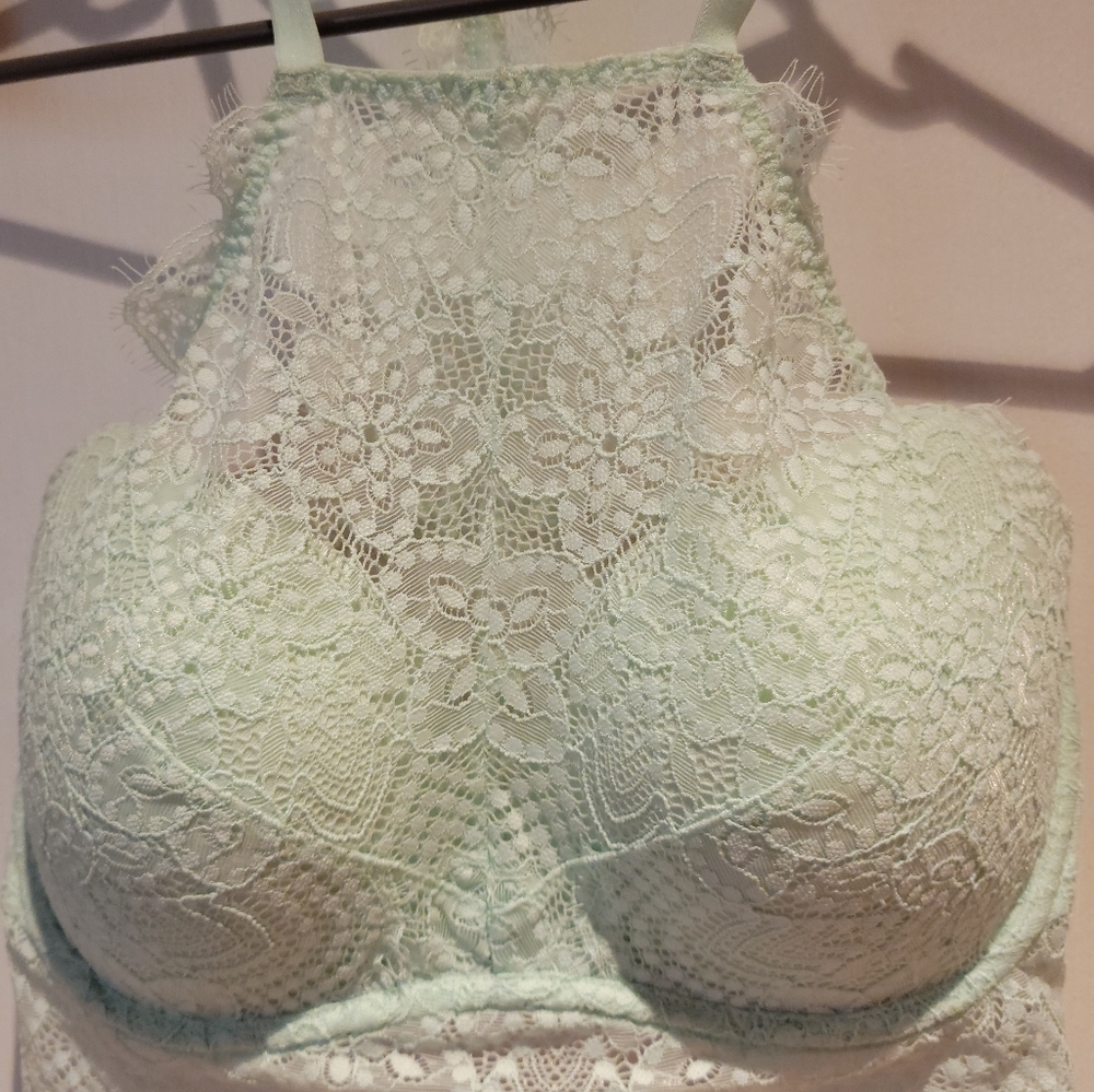 Victoria's Secret Pink bralette S-DD